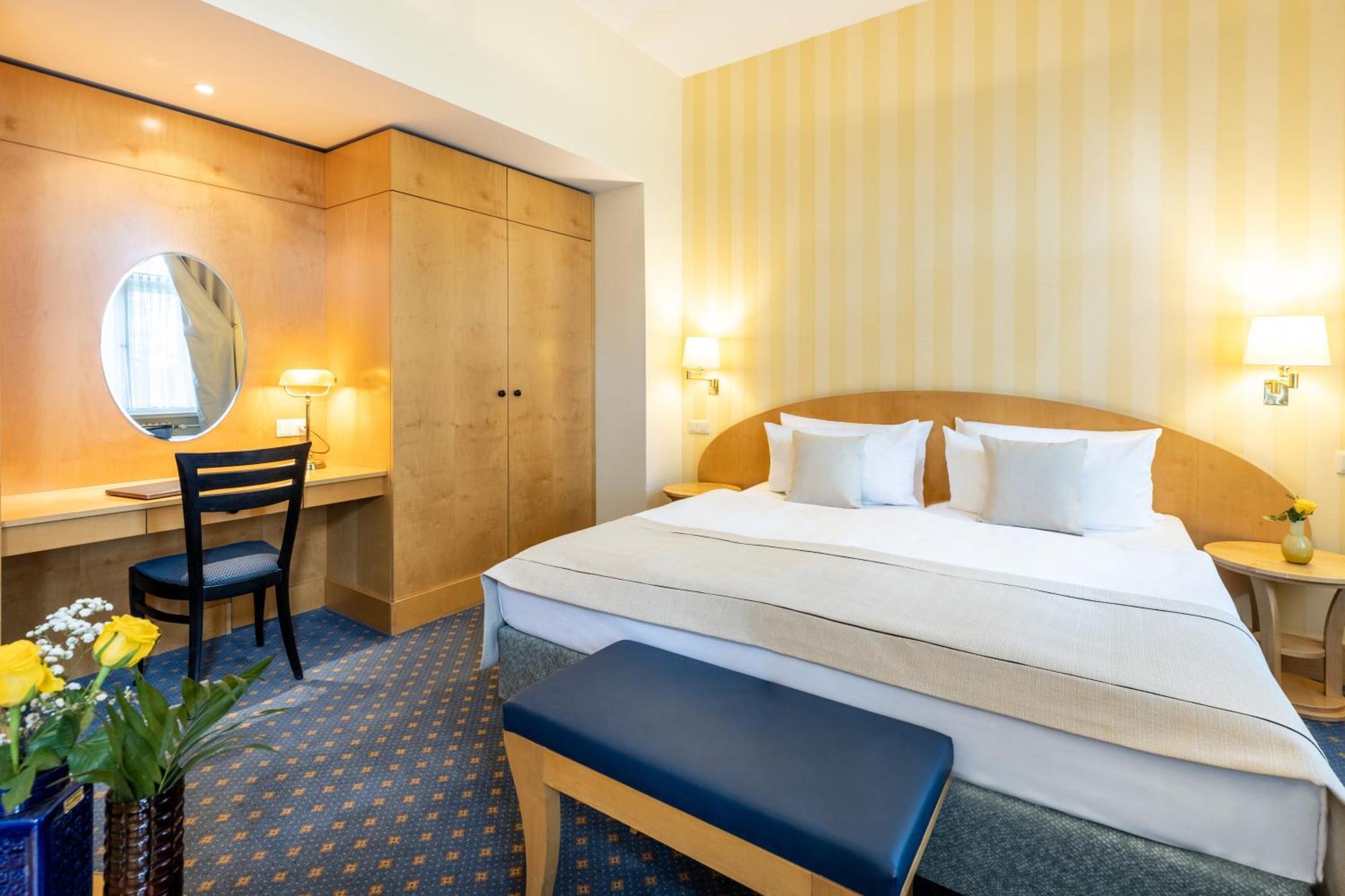 Hotel Kronprinz Berlin Exterior photo